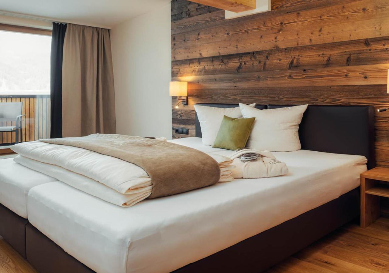 Hotel Garni Alpenjuwel Residenz Serfaus Habitación foto